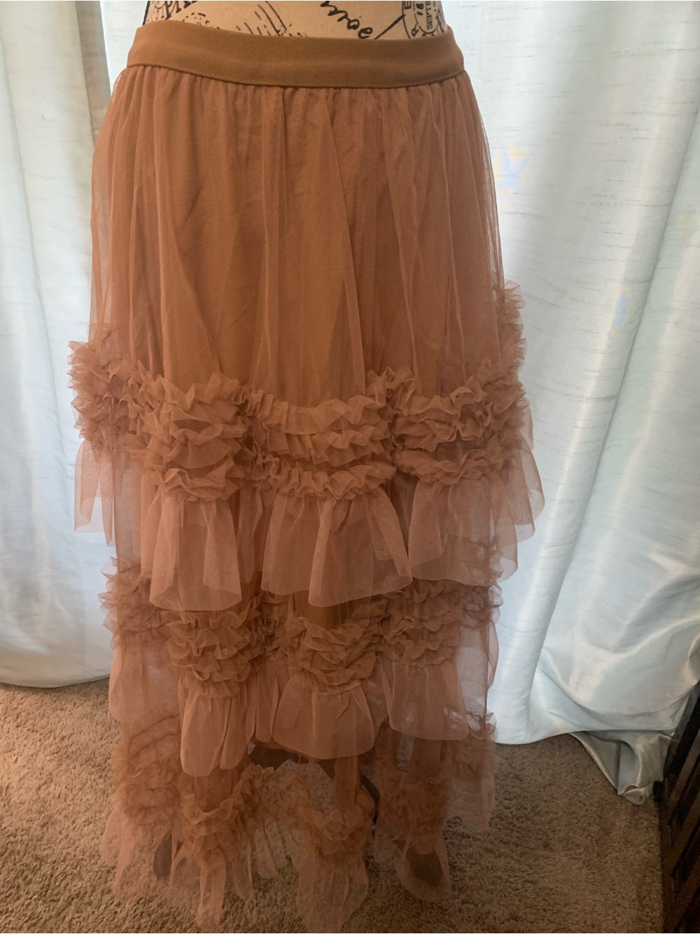 Women's Tea Colored Ruffled Layered Tulle Skirt
